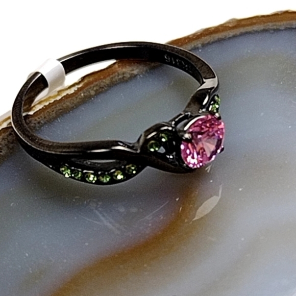 Stainless Steel Rose Vine Ring Hypoallergenic Jewelry - Picture 4 of 14